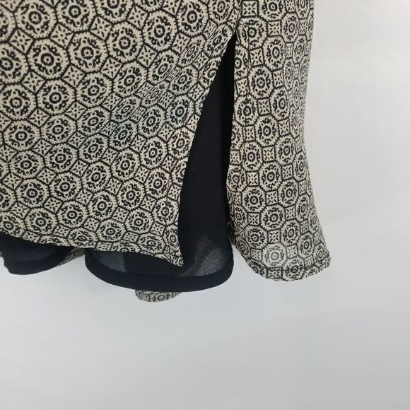 Old Navy A Line Skirt. Size 1. Black Tan. - Picture 2 of 12